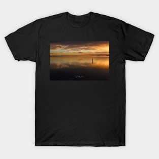 Sunrise at Corner Inlet, Yanakie, South Gippsland, Victoria, Australia. T-Shirt